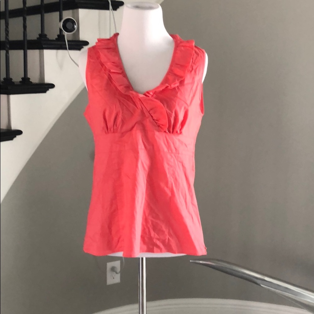 Ann tAylor Sz 2 ruffle detail shirt